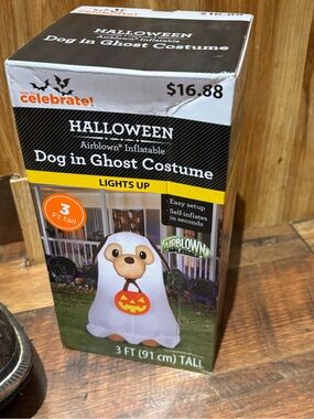 Celebrate Halloween inflatable dog in ghost costume-new